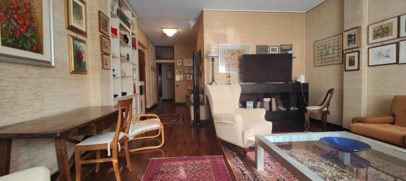 5 bedrooms Apartment in Pesaro, Italy No. 329924 5