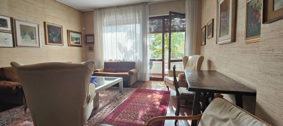 5 bedrooms Apartment in Pesaro, Italy No. 329924 2