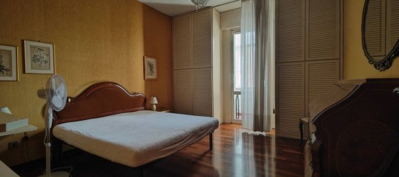 5 bedrooms Apartment in Pesaro, Italy No. 329924 11