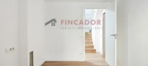 Dúplex de 2 dormitorios en Barcelona, Spain No. 141814 11