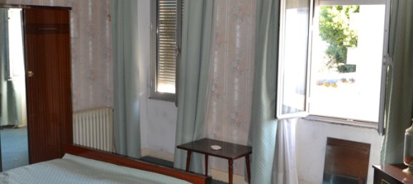 2 Schlafzimmer Haus in Cognac, France, Nr. 102704 4