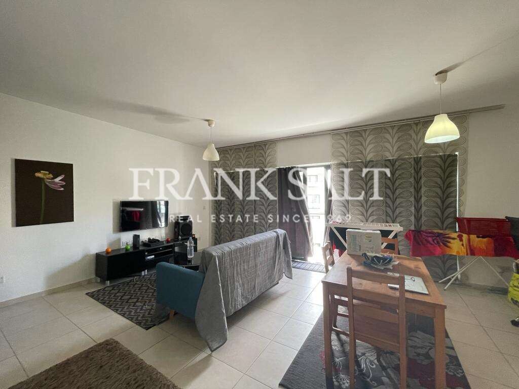 Apartamento de 1 dormitorio en Saint Julian's, Malta No. 4530