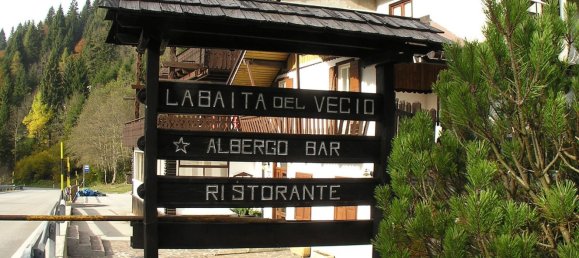 Edifício em Primiero San Martino di Castrozza, Italy 600 m² N.º 148461 2