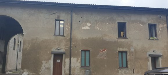 5 bedrooms Villa in Milan, Italy No. 357912 12