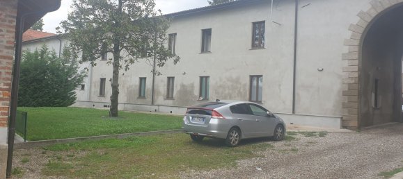 5 bedrooms Villa in Milan, Italy No. 357912 2