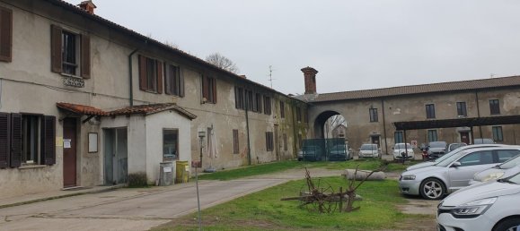 5 bedrooms Villa in Milan, Italy No. 357912 9