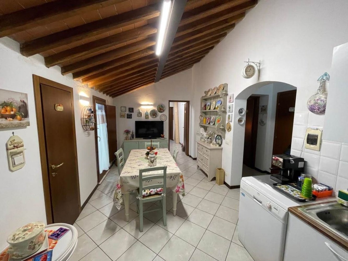 4 rooms Apartment in Monteriggioni, Italy No. 133090