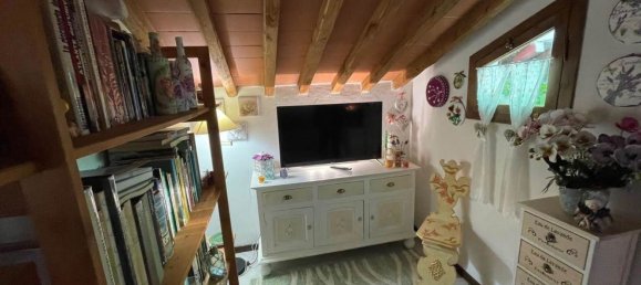 4 rooms Apartment in Monteriggioni, Italy No. 133090 18