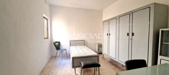 3 bedrooms Maisonette in Hamrun, Malta No. 2914 6
