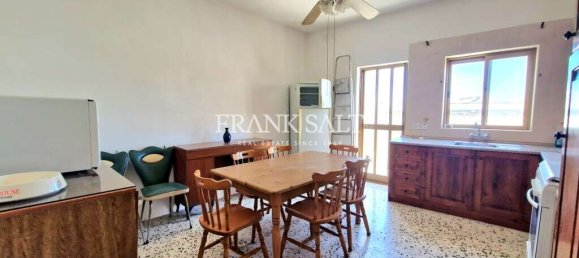 3 bedrooms Maisonette in Hamrun, Malta No. 2914 4