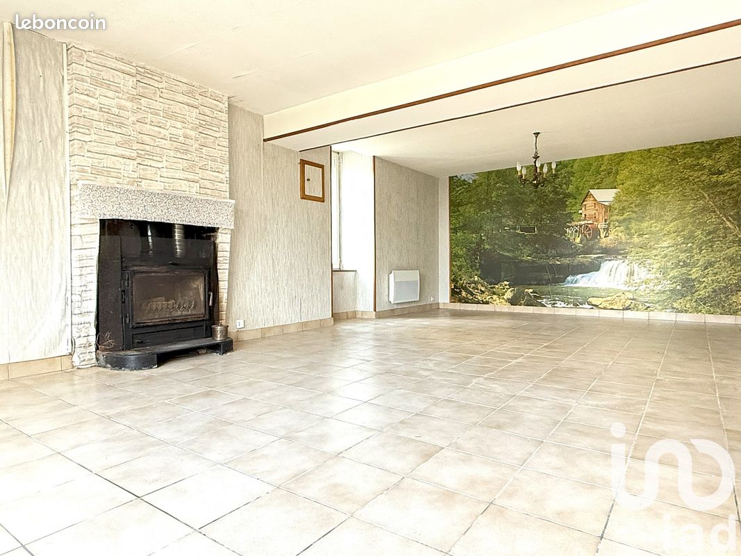 2 bedrooms House in Loge-Fougereuse, France No. 109802