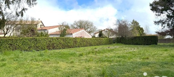 2 bedrooms House in Loge-Fougereuse, France No. 109802 11