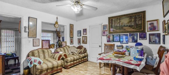 2 Schlafzimmer Villa in Miami, USA, Nr. 615749 11