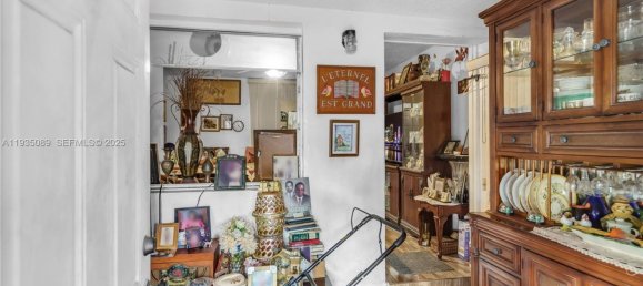 2 Schlafzimmer Villa in Miami, USA, Nr. 615749 9