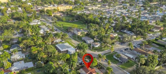 2 Schlafzimmer Villa in Miami, USA, Nr. 615749 4