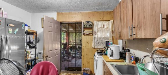2 Schlafzimmer Villa in Miami, USA, Nr. 615749 16