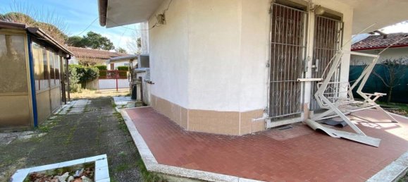 4 rooms Villa in Comacchio, Italy No. 166210 5