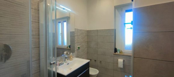 Квартира с 2 спальнями в Ладисполи, Италия № 364112 23