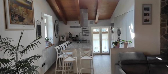 Квартира с 2 спальнями в Трамбилено, Италия № 275687 4