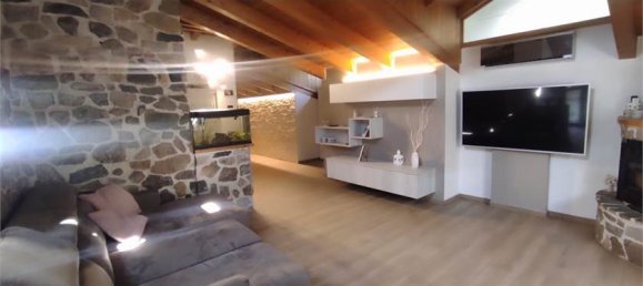 Квартира с 2 спальнями в Трамбилено, Италия № 275687 3