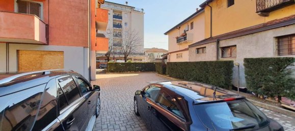 3 غرف نوم شقة في Ponte San Pietro, Italy رقم 63342 20