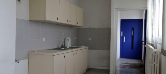 Büro in Le Mans, France 754m², Nr. 360538 13