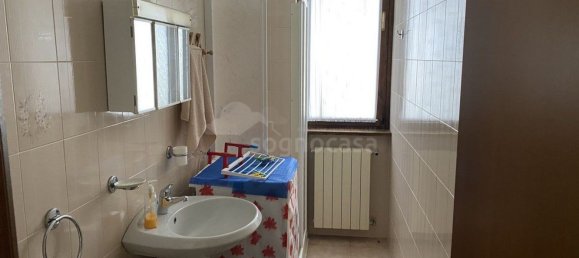 2-salle Appartement à Valbondione, Italy No. 87341 3