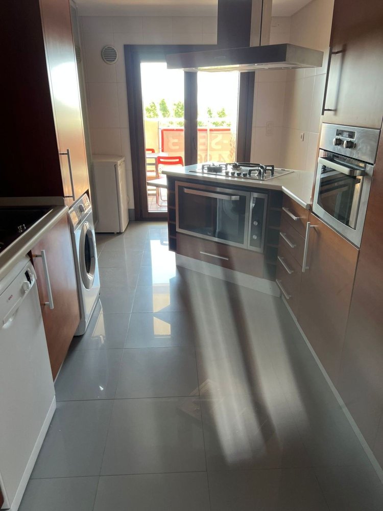 3 Schlafzimmer Wohnung in Loures, Portugal, Nr. 276007