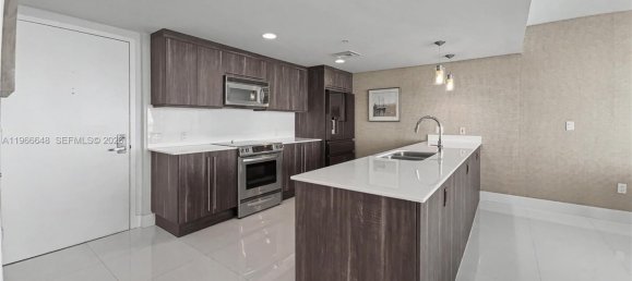 1 dormitorio propiedad comercial en alquiler en Miami, Miami-Dade, Florida, USA № 614427 9