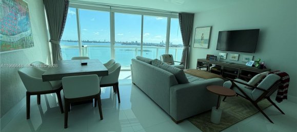 1 dormitorio propiedad comercial en alquiler en Miami, Miami-Dade, Florida, USA № 614427 4