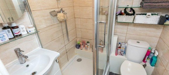 2 Schlafzimmer Wohnung in Croydon, United Kingdom, Nr. 12258 8