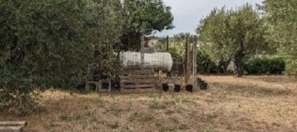 Дом с 7 комнатами в Неттуно, Италия № 184424 11