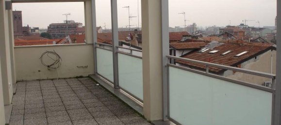 Пентхаус с 3 комнатами в Виджевано, Италия № 86211 7