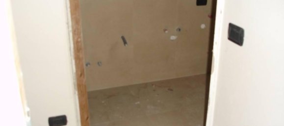 Пентхаус с 3 комнатами в Виджевано, Италия № 86211 10