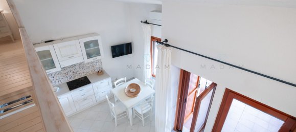 Квартира с 2 комнатами в Ольбия, Италия № 124997 15