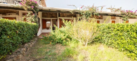 Квартира с 2 комнатами в Ольбия, Италия № 124997 23