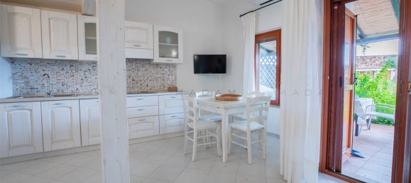 Квартира с 2 комнатами в Ольбия, Италия № 124997 17