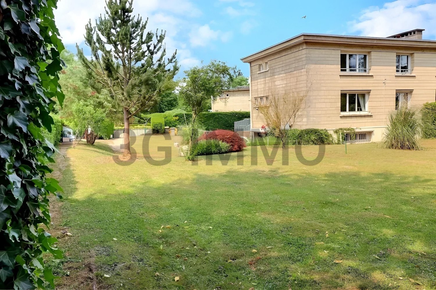 3 bedrooms House in Verneuil-en-Halatte, France No. 338670