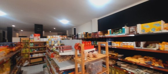 101m² Commercial property in Caldas da Rainha, Portugal No. 192665 14