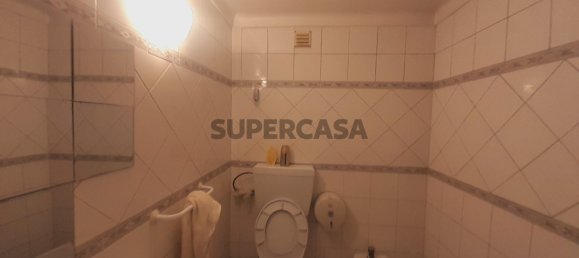 101m² Commercial property in Caldas da Rainha, Portugal No. 192665 19