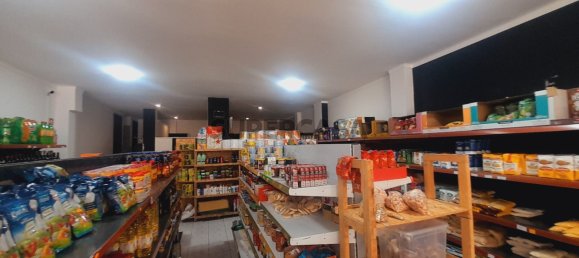 101m² Commercial property in Caldas da Rainha, Portugal No. 192665 12