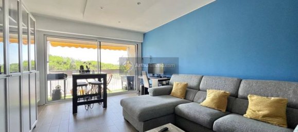 1 bedroom Apartment in Frejus, France No. 312055 3