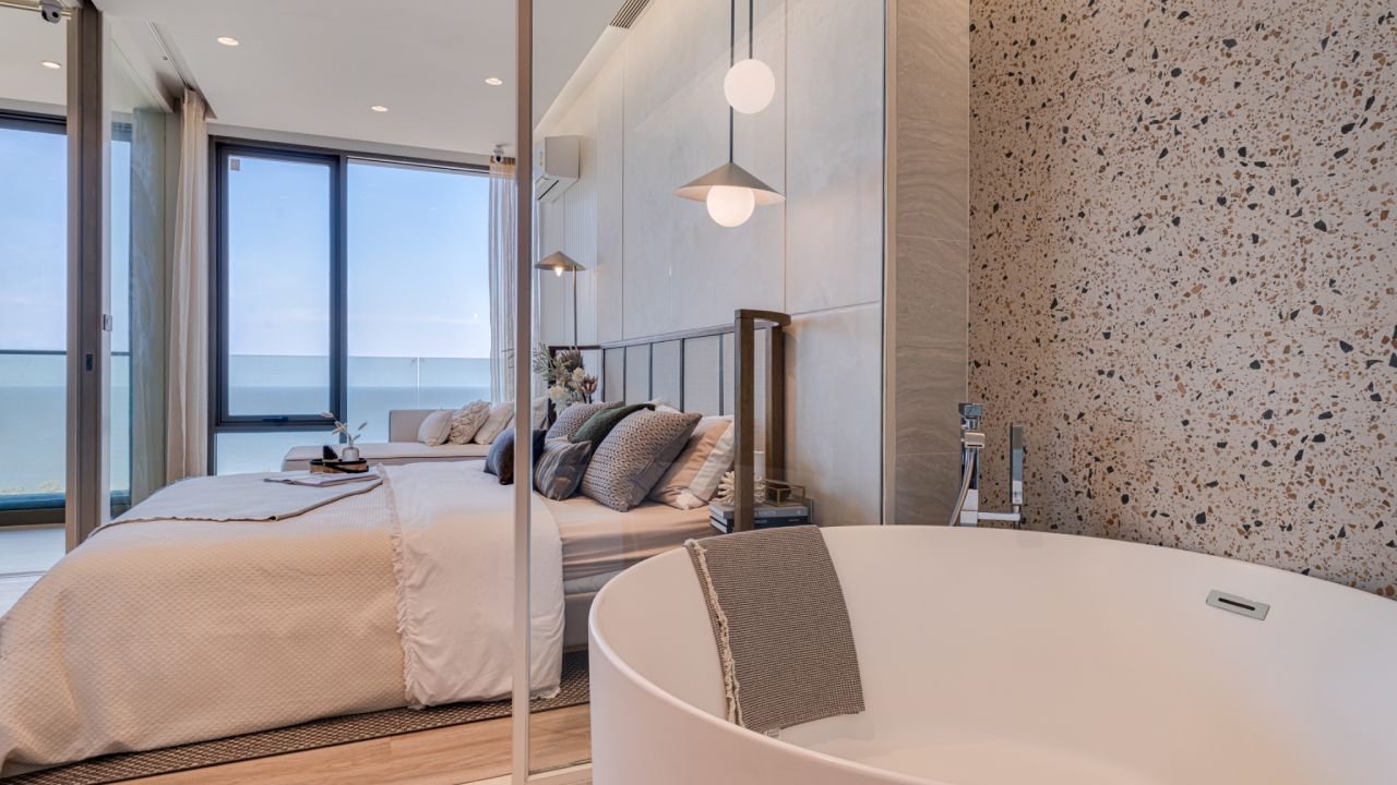 1 bedroom Apartment for sale in Hua Hin, Prachuap Khiri Khan, Western Thailand, Thailand № 32219