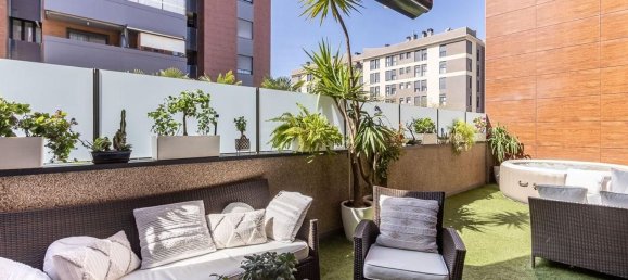 2 bedrooms Apartment in Granada, Spain No. 23345 7