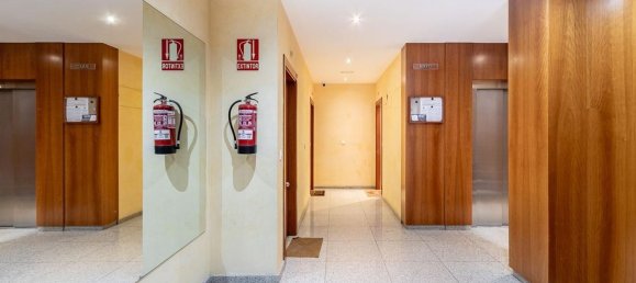 2 bedrooms Apartment in Granada, Spain No. 23345 27