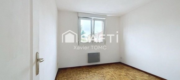 2 bedrooms Apartment in Lens, France No. 158605 6