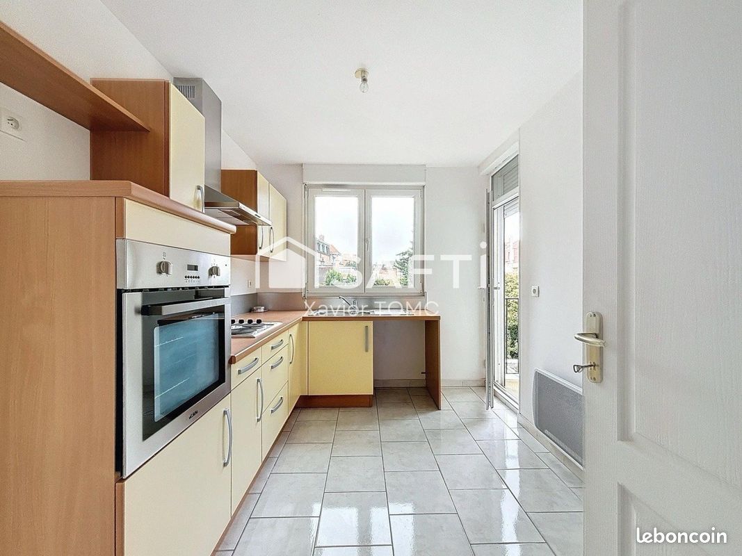 2 bedrooms Apartment in Lens, France No. 158605