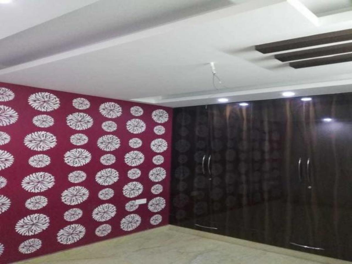 2 bedrooms House in Ghaziabad, India No. 18298