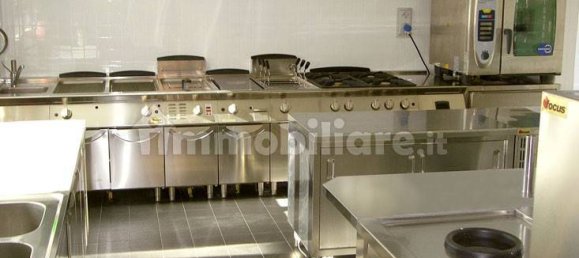 2 rooms Commercial property in Lucca, Italy No. 211534 10