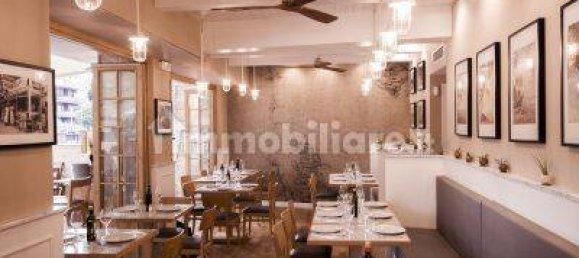 2 rooms Commercial property in Lucca, Italy No. 211534 7